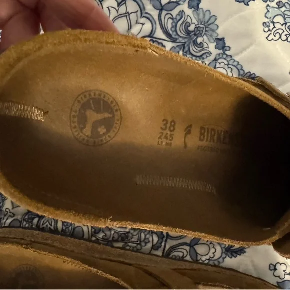 Women’s Birkenstock Buckley Clogs - Picture 2 of 4